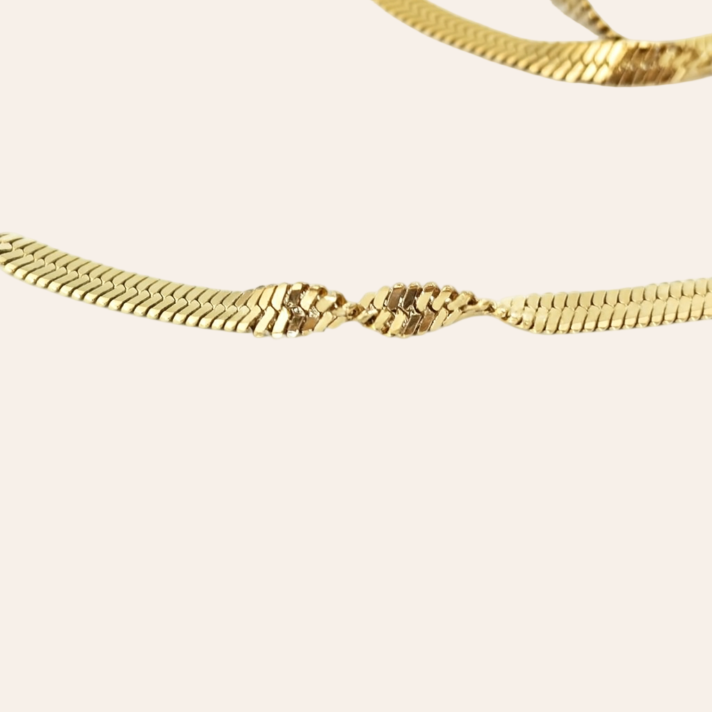 Campbell Necklace